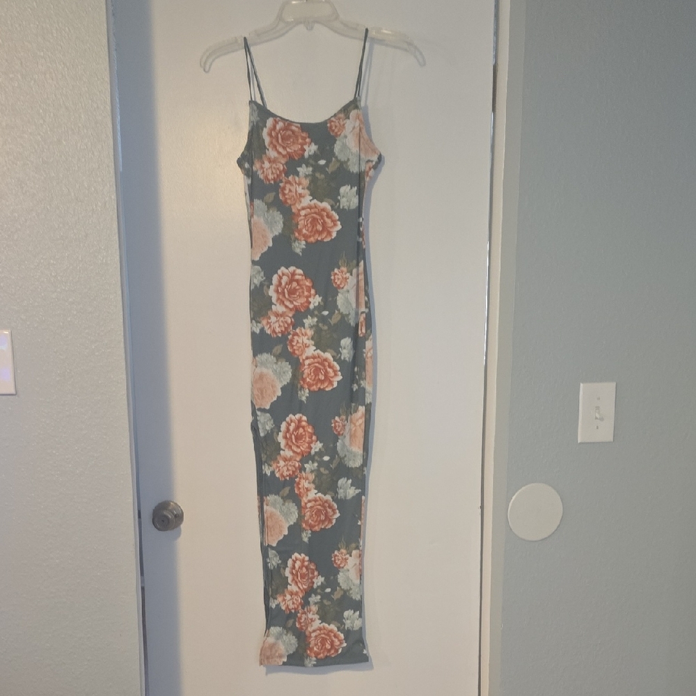 Justify Floral Maxi Dress in Blue and Peach